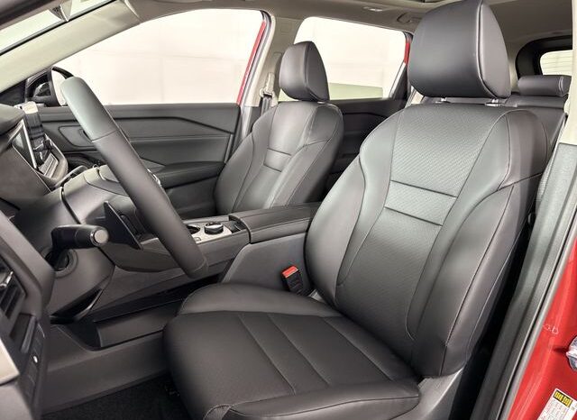 
								Nissan Rogue full									