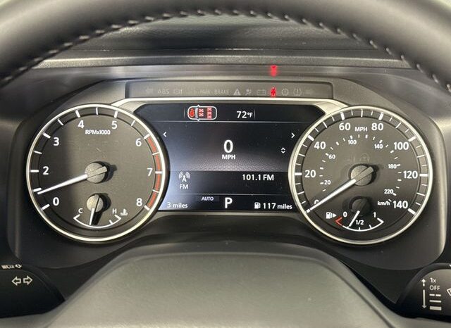 
								Nissan Rogue full									