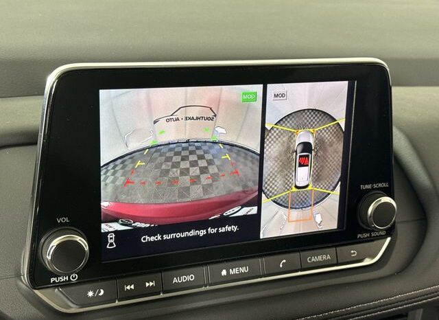 
								Nissan Rogue full									