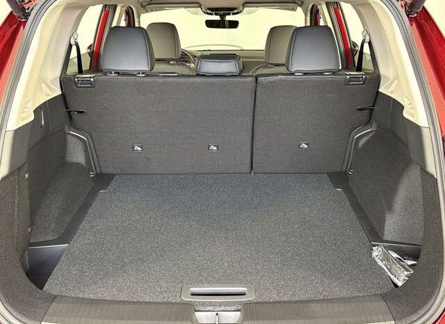 
								Nissan Rogue full									