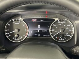 
										Nissan Rogue full									