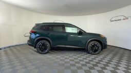 
										Nissan Rogue full									