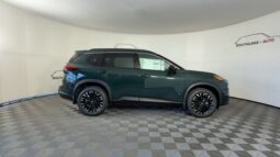 
										Nissan Rogue full									