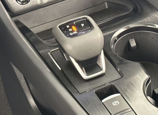 
								Nissan Rogue full									
