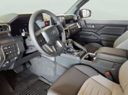 
 Toyota Tacoma full									