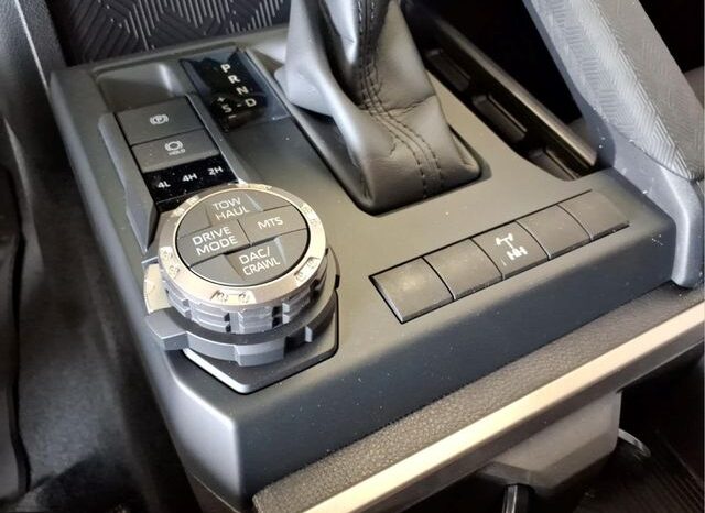 
 Toyota Tacoma full									
