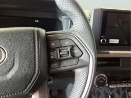 
 Toyota Tacoma full									