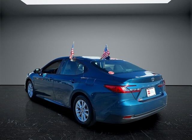
 Toyota Camry full									