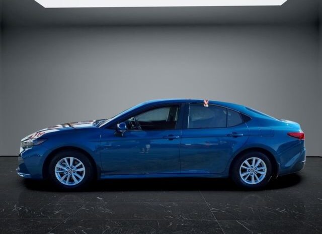 
 Toyota Camry full									
