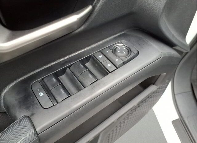 
 Toyota Tacoma full									