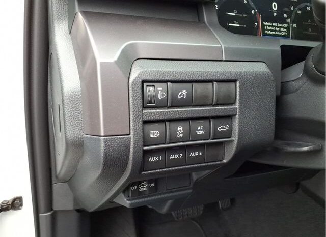
 Toyota Tacoma full									