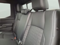 
 Toyota Tacoma full									