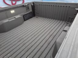 
 Toyota Tacoma full									