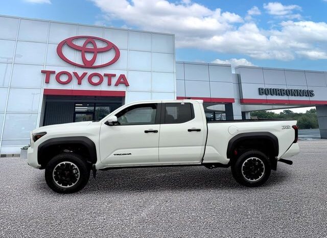 
 Toyota Tacoma full									