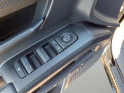 
										Toyota 4Runner full									