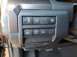 
										Toyota 4Runner full									