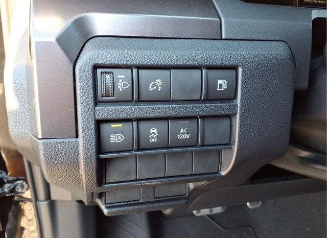 
								Toyota 4Runner full									
