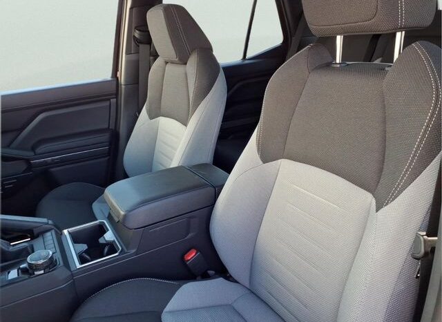 
								Toyota 4Runner full									
