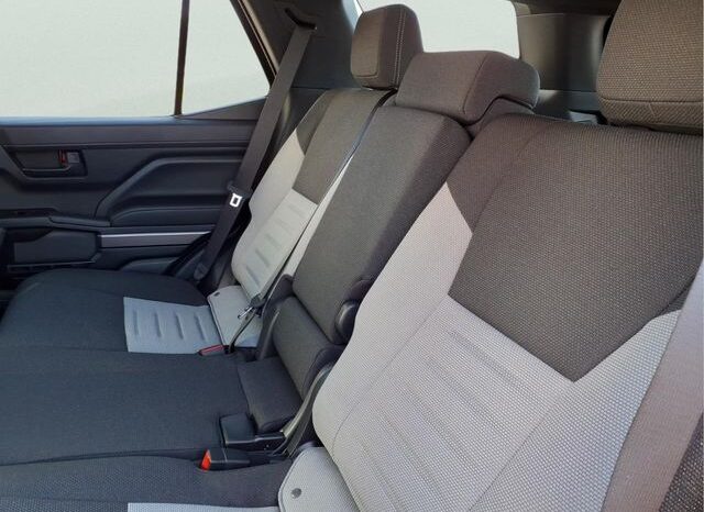 
								Toyota 4Runner full									