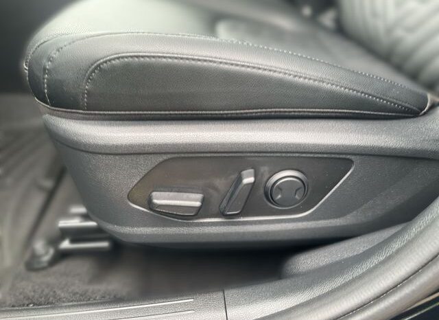 
 Kia Sportage full									