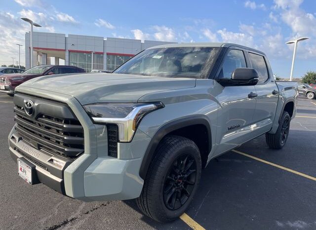
								Toyota Tundra full									