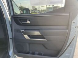 
										Toyota Tundra full									