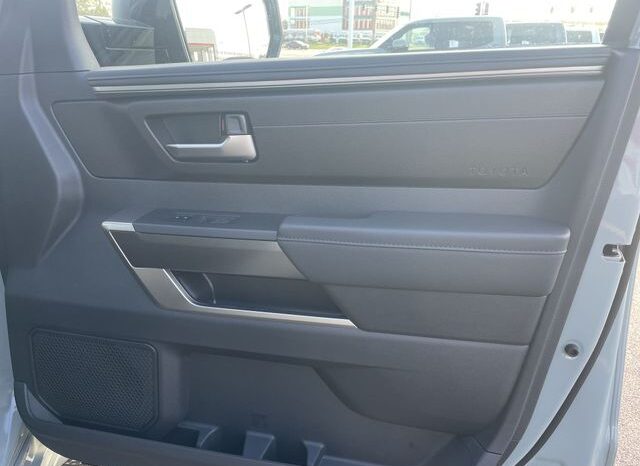
								Toyota Tundra full									