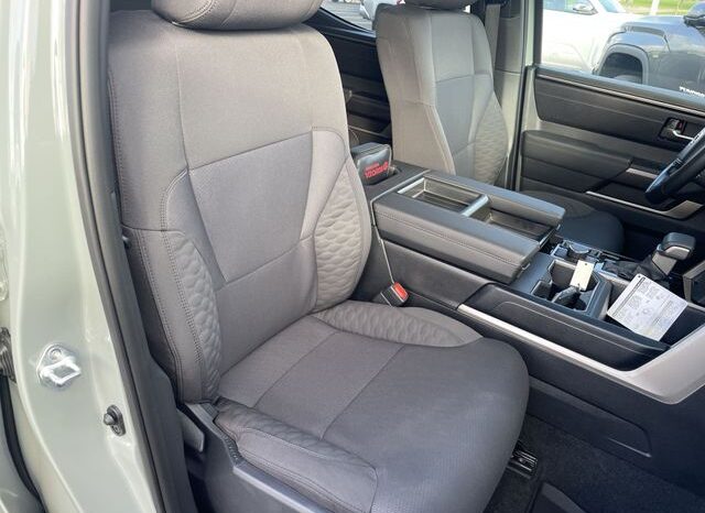 
								Toyota Tundra full									