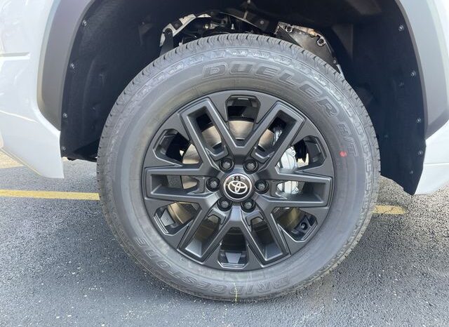
								Toyota Tundra full									