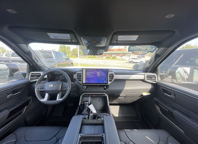 
								Toyota Tundra full									