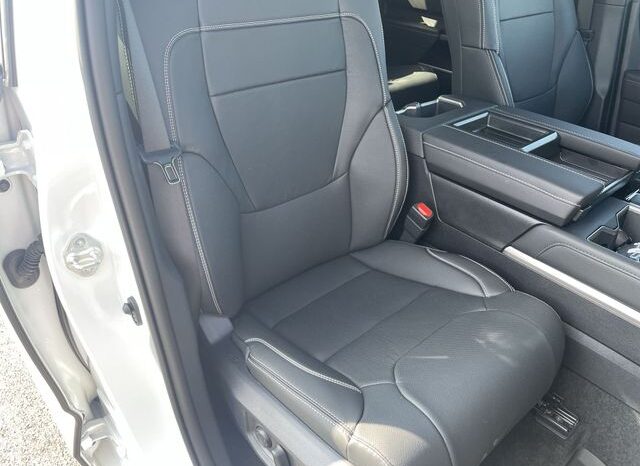 
								Toyota Tundra full									