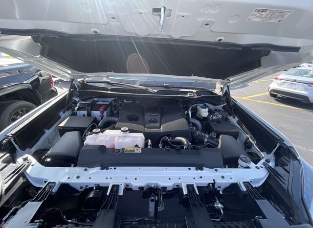 
								Toyota Tundra full									