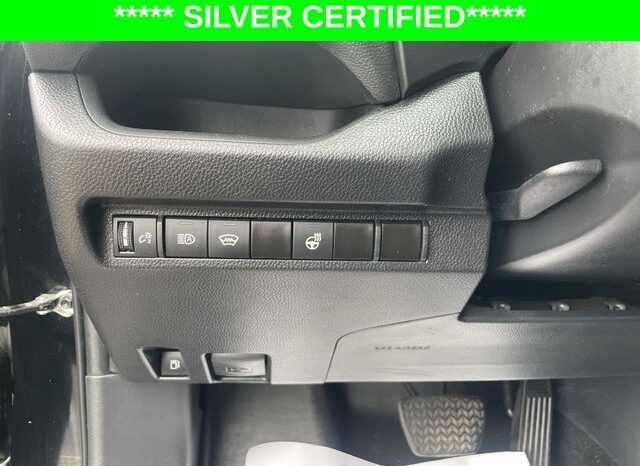 
								Toyota RAV4 Hybrid full									
