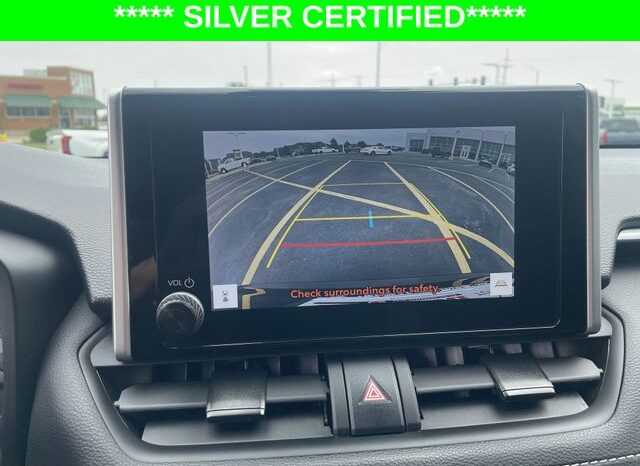 
								Toyota RAV4 Hybrid full									