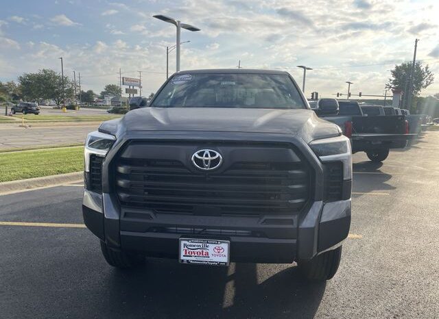 
								Toyota Tundra full									