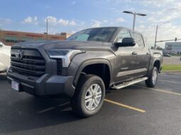 
										Toyota Tundra full									