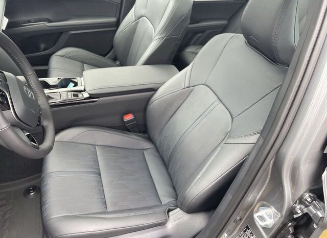 
 Toyota Camry full									