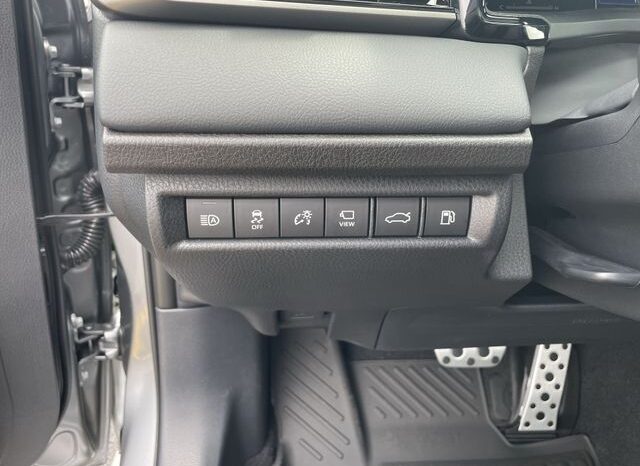 
 Toyota Camry full									