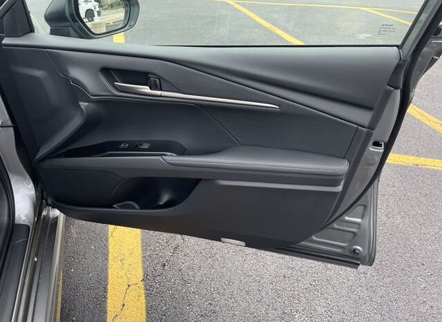 
 Toyota Camry full									