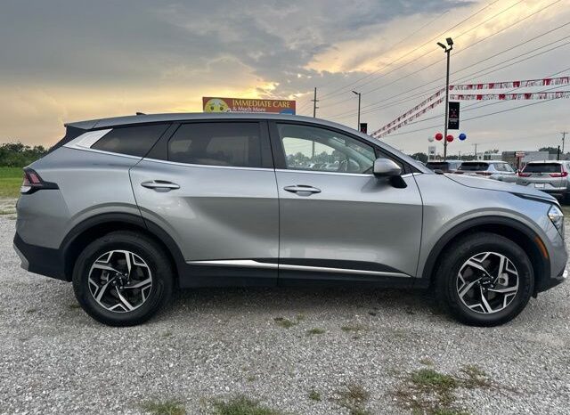 
 Kia Sportage full									