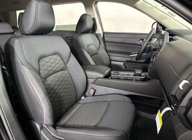 
 Nissan Pathfinder full									
