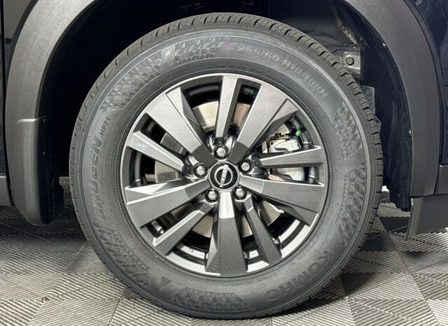 
 Nissan Pathfinder full									
