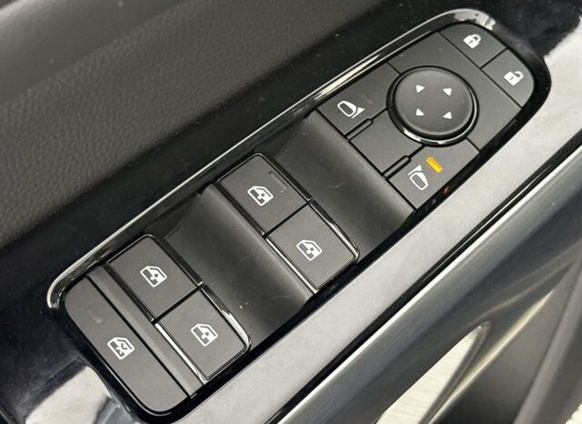 
 Nissan Pathfinder full									