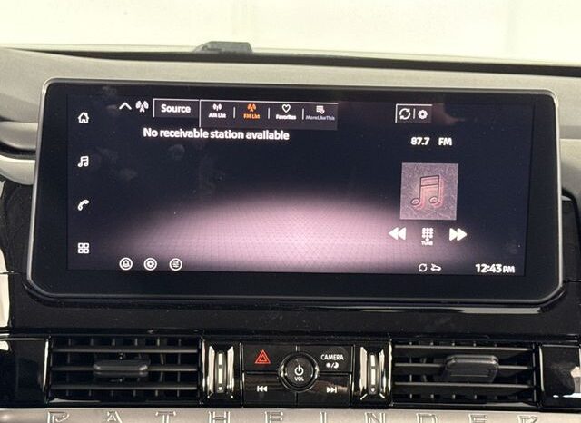 
 Nissan Pathfinder full									