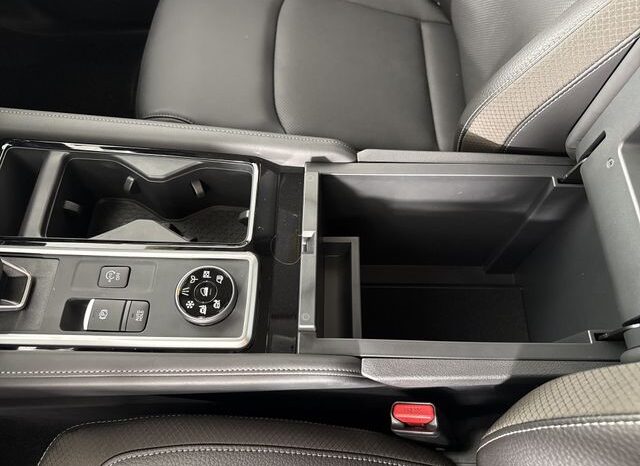 
 Nissan Pathfinder full									