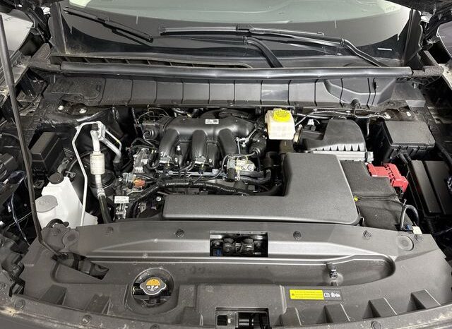 
 Nissan Pathfinder full									