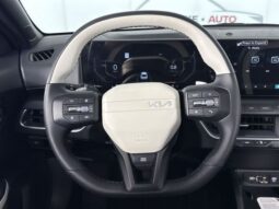 
										Kia K4 full									