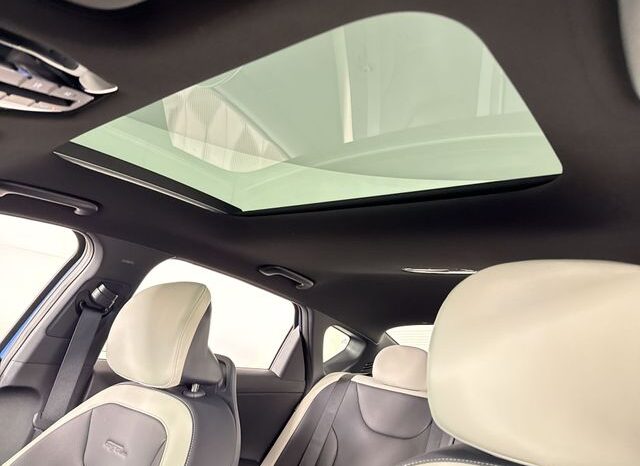 
								Kia K4 full									