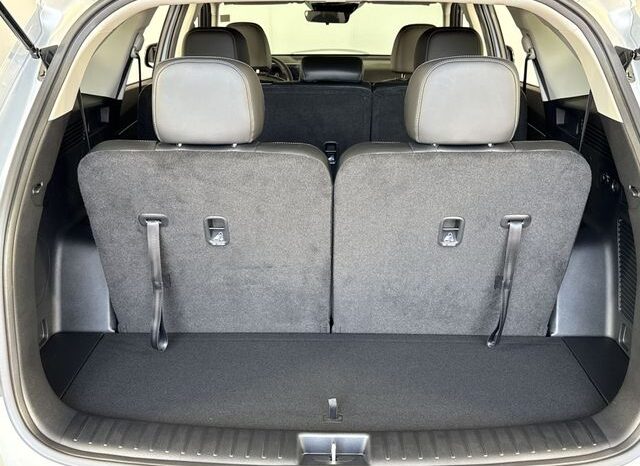 
								Kia Sorento full									