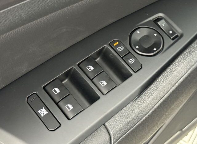 
 Kia Sportage full									